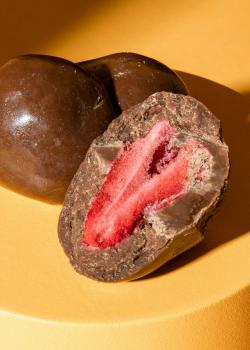 Preview: Gefriergetrocknete Erdbeeren in Milchschokolade 1 kg